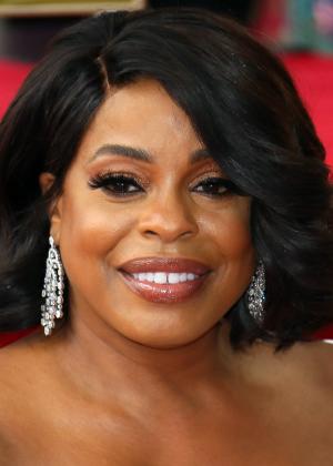 Niecy Nash-Betts